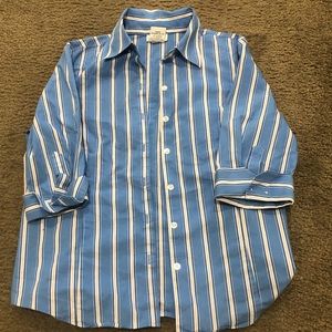 blue and white button down shirt